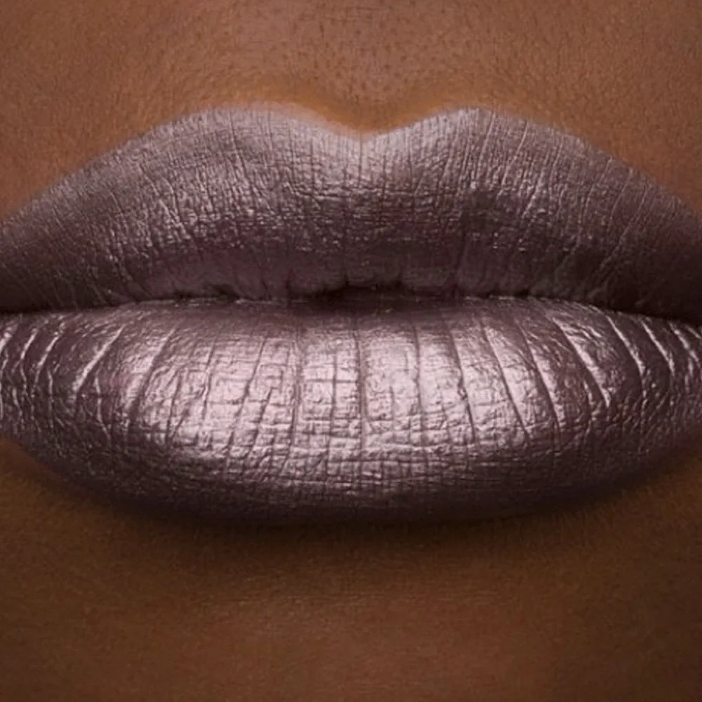 💄 NIB New Jeffree Star Restraint Velour Liquid Lipstick Metallic